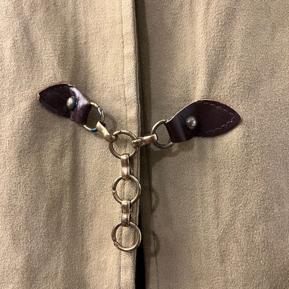 Vintage Northland Fringe Vest Womens Small with belt made in Canada - Picture 7 of 8